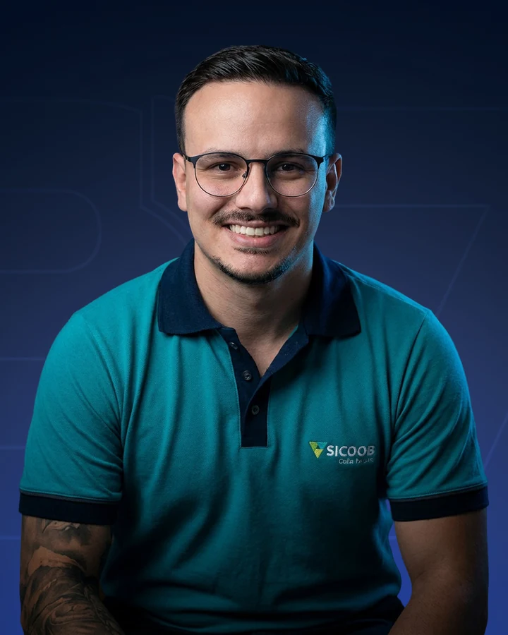 Alisson Silva, Gerente Geral Plataforma Middle e Corporate