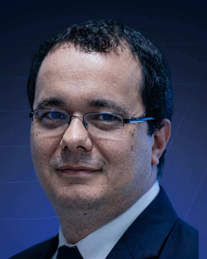 Alexandre Cabral, Renda Fixa e Derivativos
